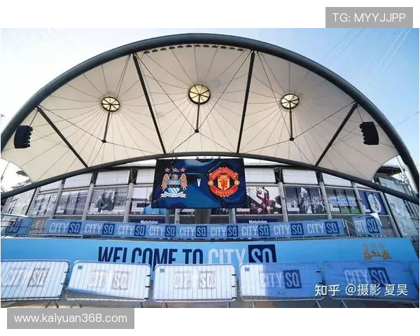 欧博真人足球：专家分享的真人足球比赛策略分析